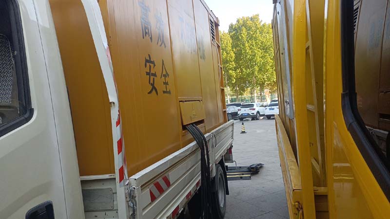 陆丰如何判断柴油发电机组和UPS电源的切换时间是否符合要求？