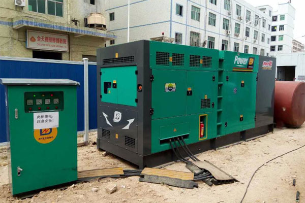 陆丰为什么夏季要重点检查发电机组的燃油系统密封性？