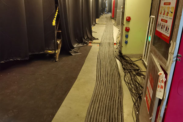 陆丰柴油发电机组的输出电压可以调节到哪些范围？