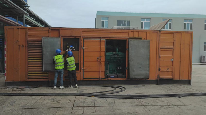 陆丰如何检查柴油发电机组的机油油位？